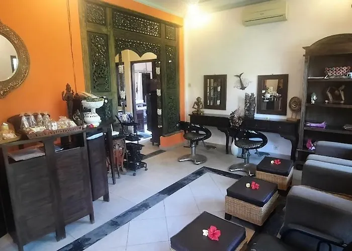 Rambutan Boutique 3* ロヴィーナ