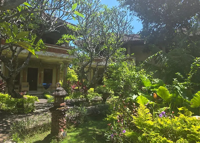 Rambutan Boutique 3*